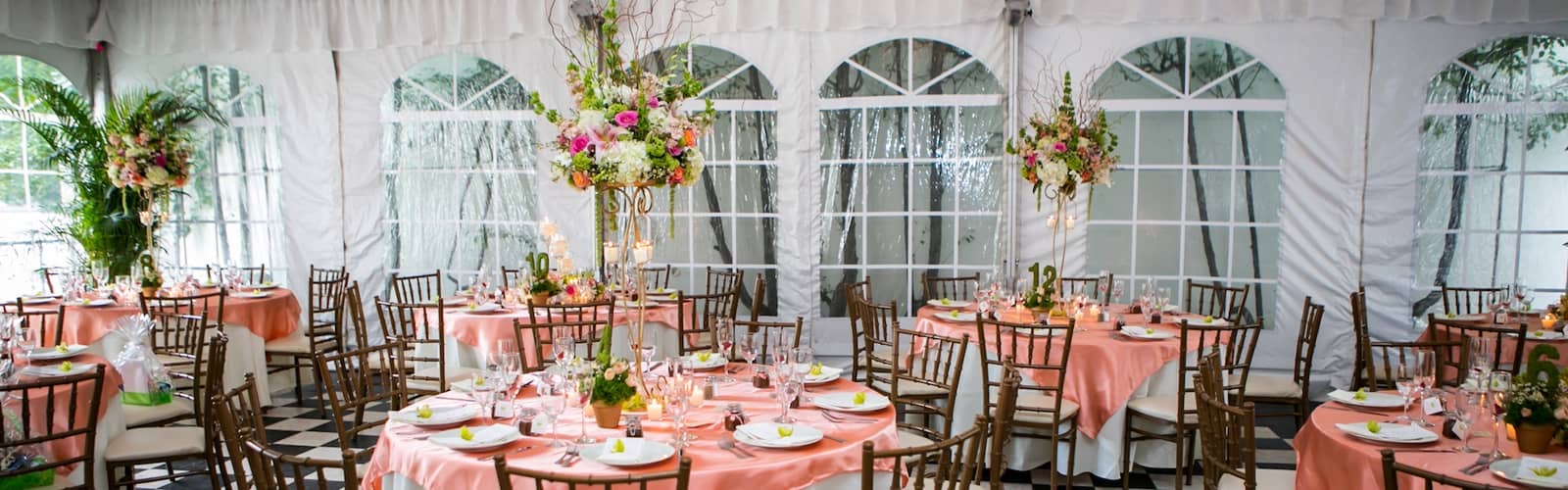 high floral centerpieces. green, pink, white flowers, long island tent wedding, chelsea mansion, kristin tudor, fernando da silva